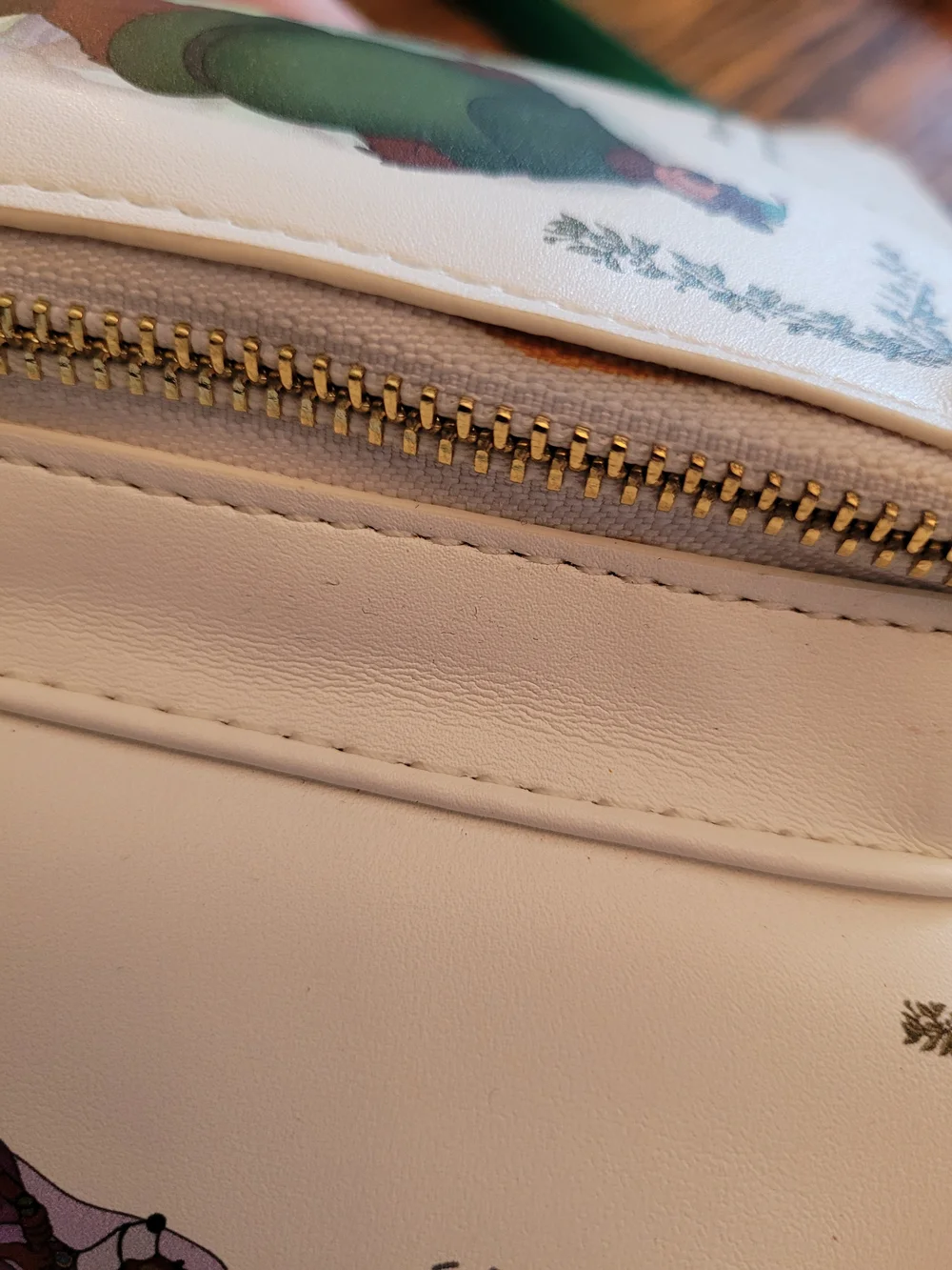 Robin Hood Green Crossbody Book-Style Bag Disney Loungefly - Picture 11 of 12